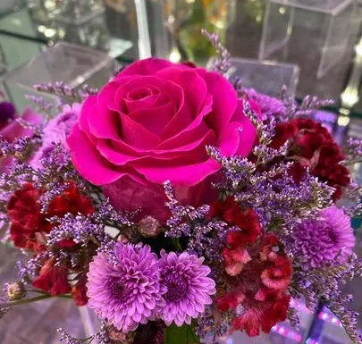 Ditmars Flower Shop Gallery 2