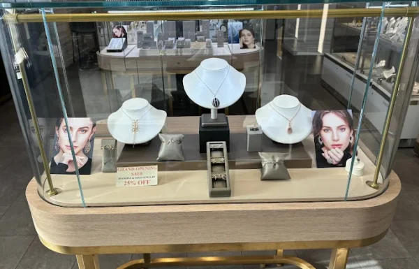 Martinique Jewelers Gallery 1