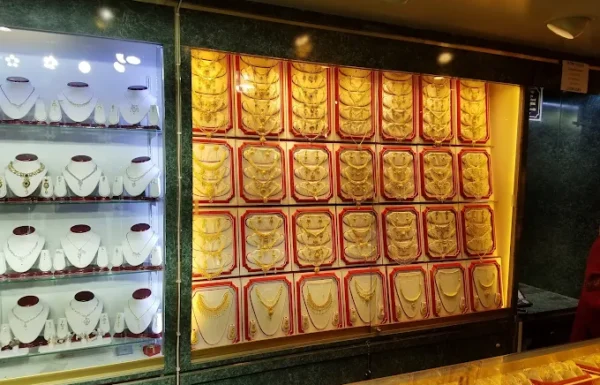 Amba Jewelers Gallery 1