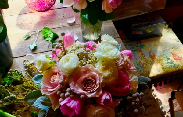 Colonial Flower Shop NY Gallery 1
