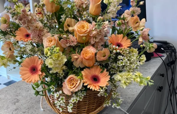 Petite 2 Florist Gallery 3