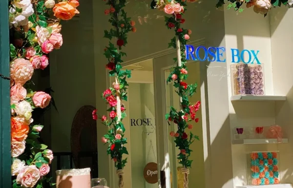 Rose Box NYC Gallery 3