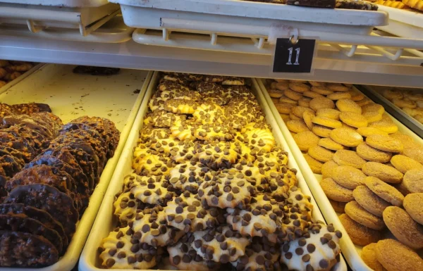 Lulu’s Bakery Gallery 1