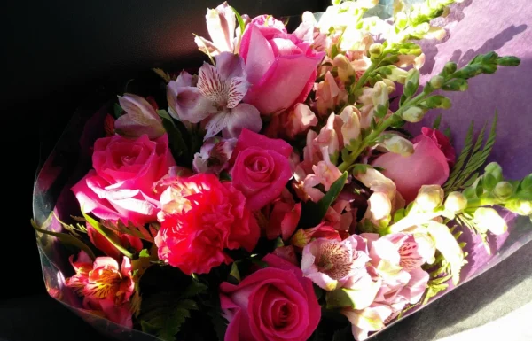 Creative Flower Shop Gallery 1