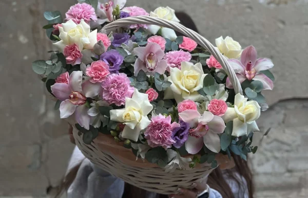 Ruscus Flowers Gallery 2