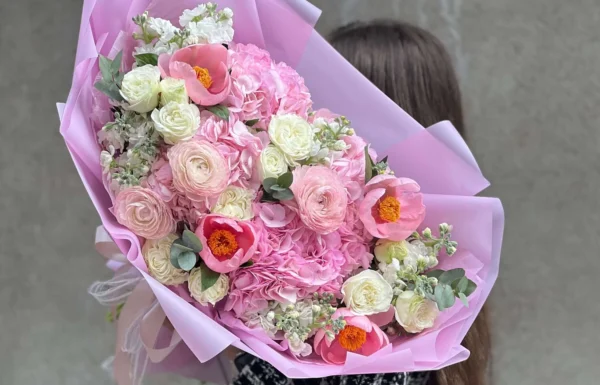 Ruscus Flowers Gallery 3